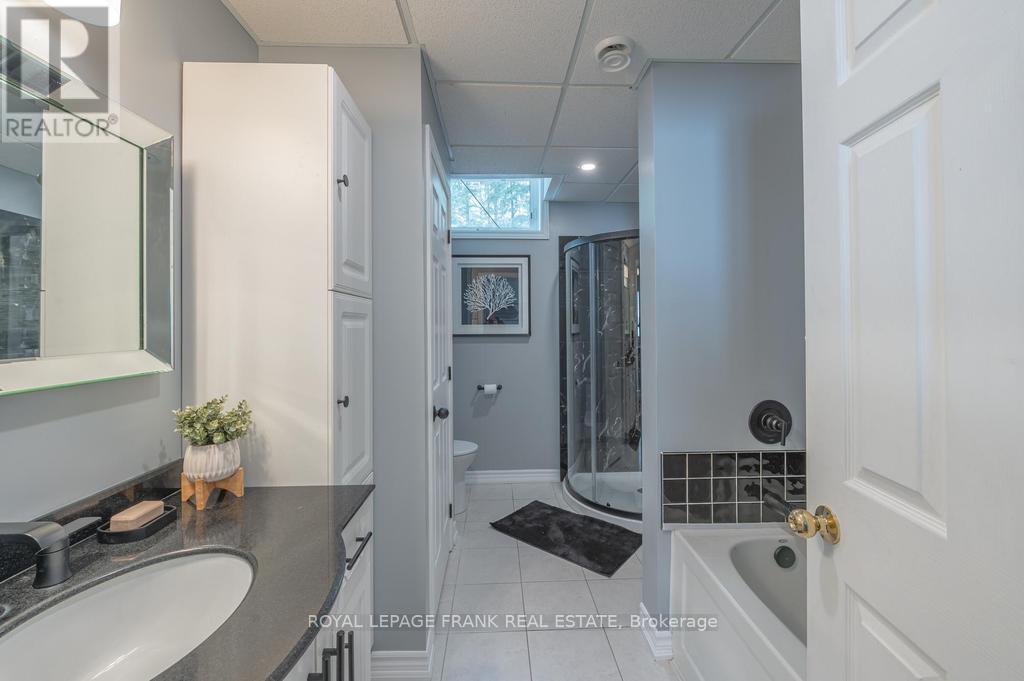 113 Fire Route 37, Trent Lakes, Ontario  K0L 1J0 - Photo 33 - X12449137