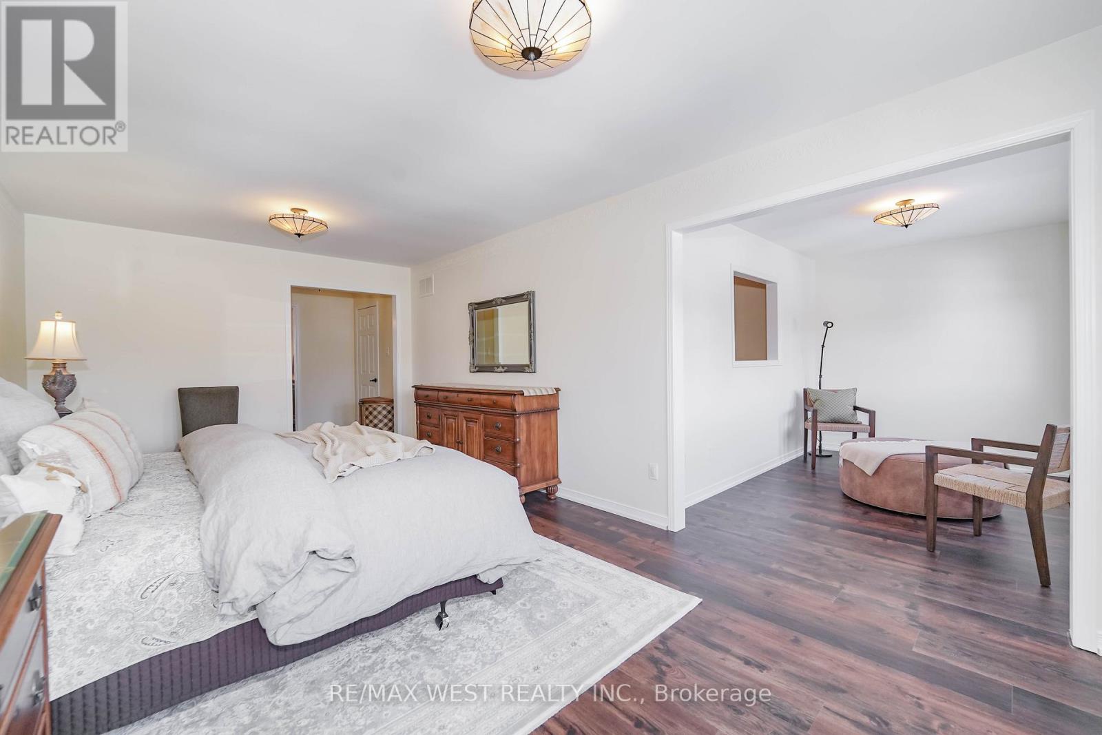 43 Summitcrest Drive, Richmond Hill, Ontario  L4S 1A7 - Photo 11 - N12860870