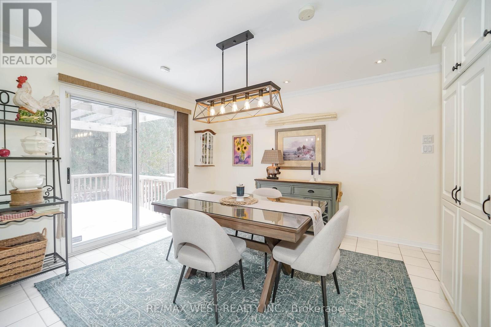 43 Summitcrest Drive, Richmond Hill, Ontario  L4S 1A7 - Photo 5 - N12860870