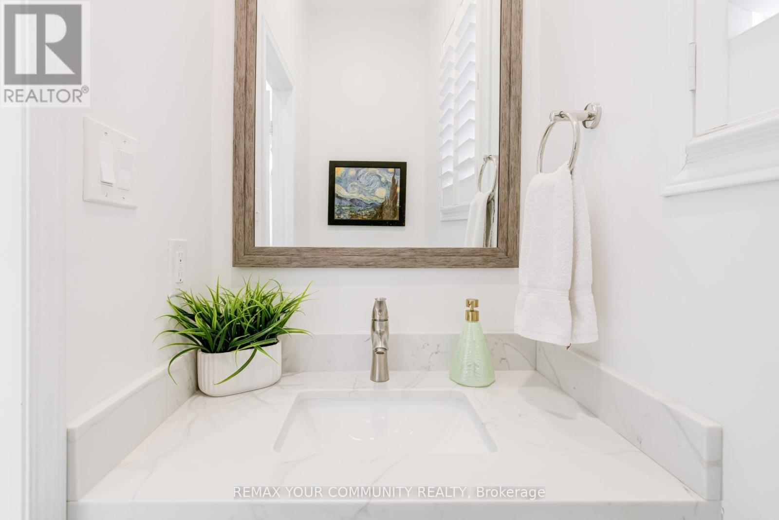 140 Laramie Crescent, Vaughan, Ontario L6A 0R1 - Photo 20 - N12860932