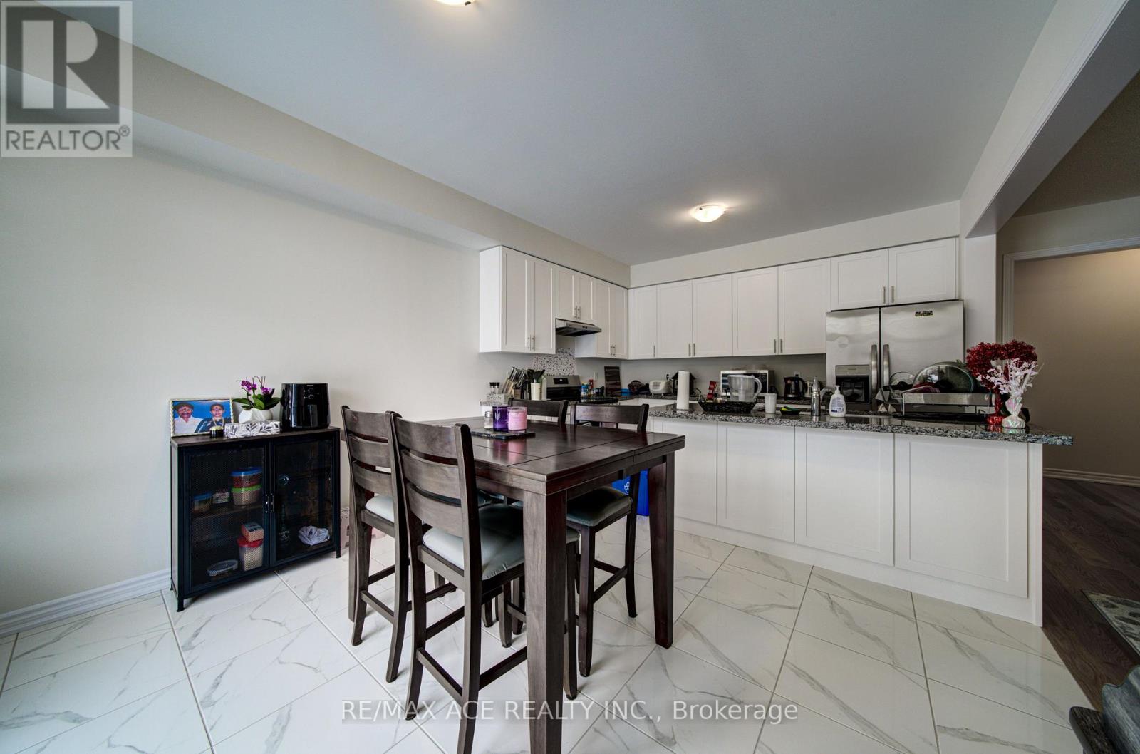 26 Federica Crescent, Wasaga Beach, Ontario  L9Z 0N6 - Photo 19 - S12860794