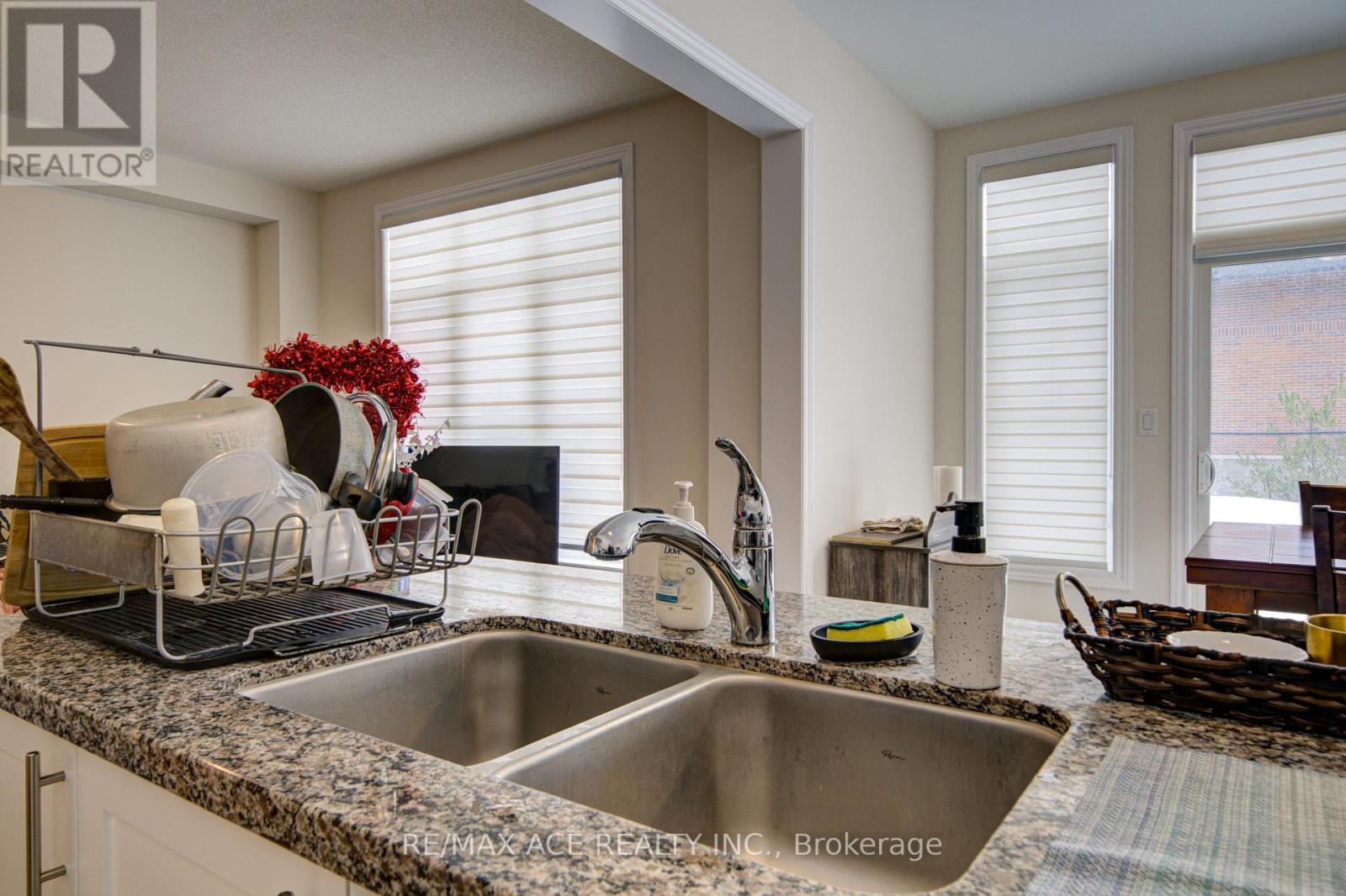 26 Federica Crescent, Wasaga Beach, Ontario  L9Z 0N6 - Photo 21 - S12860794