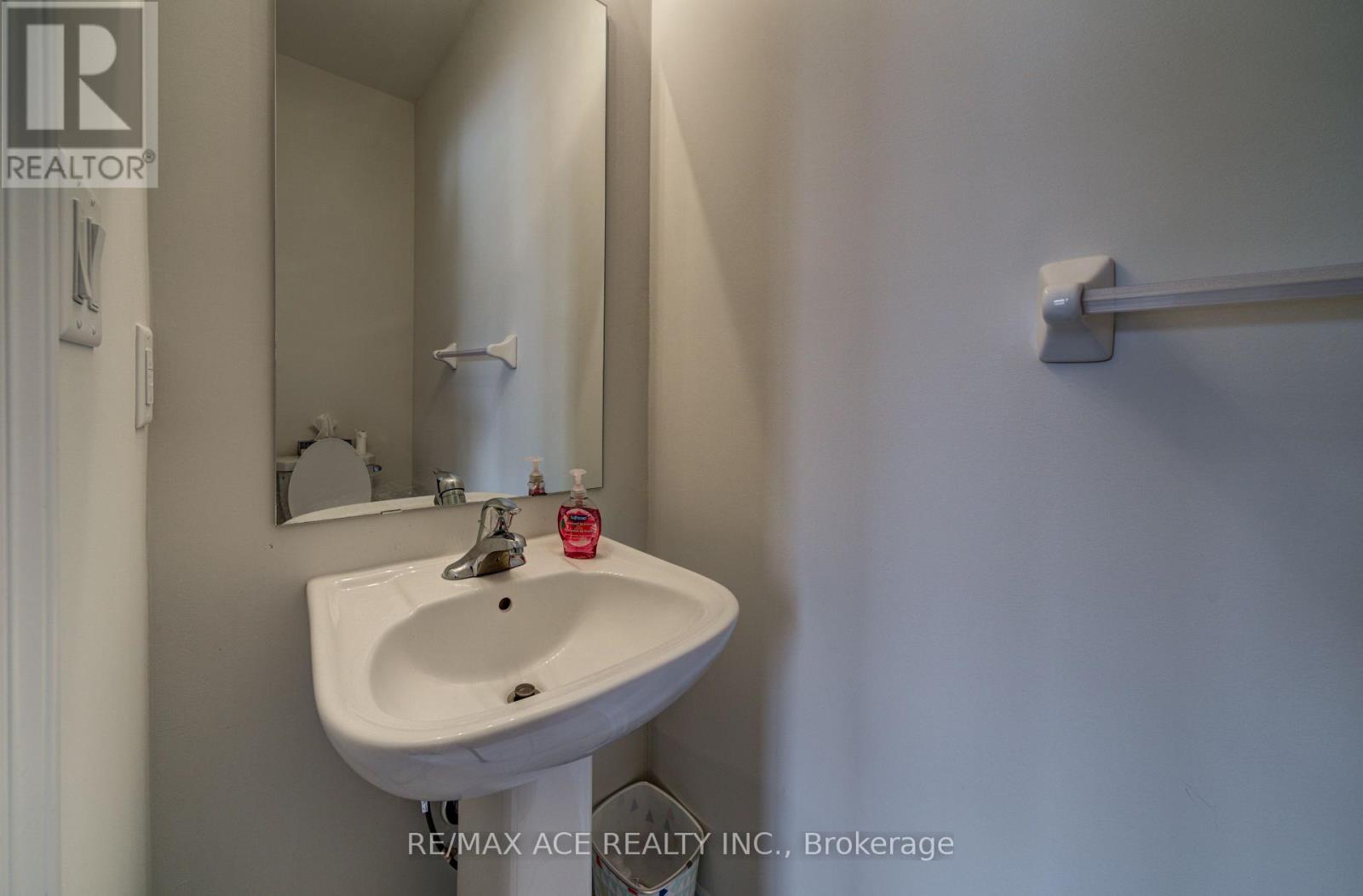 26 Federica Crescent, Wasaga Beach, Ontario  L9Z 0N6 - Photo 23 - S12860794