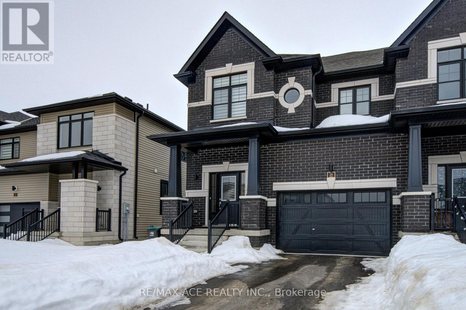 26 Federica Crescent, Wasaga Beach, Ontario  L9Z 0N6 - Photo 3 - S12860794