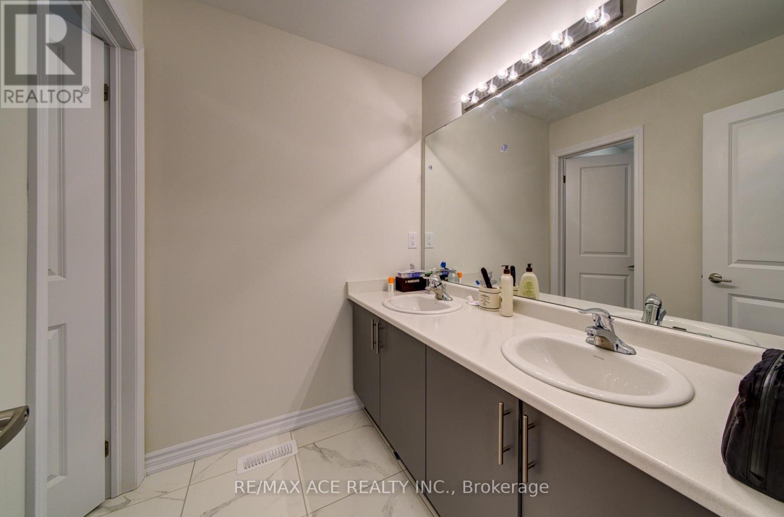 26 Federica Crescent, Wasaga Beach, Ontario  L9Z 0N6 - Photo 30 - S12860794