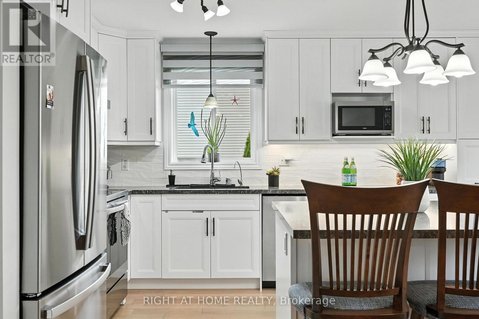 16 O'neill Circle, Springwater (Phelpston), Ontario  L0L 2K0 - Photo 20 - S12860944