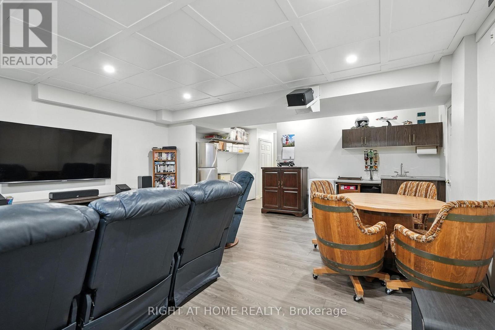 16 O'neill Circle, Springwater (Phelpston), Ontario  L0L 2K0 - Photo 40 - S12860944