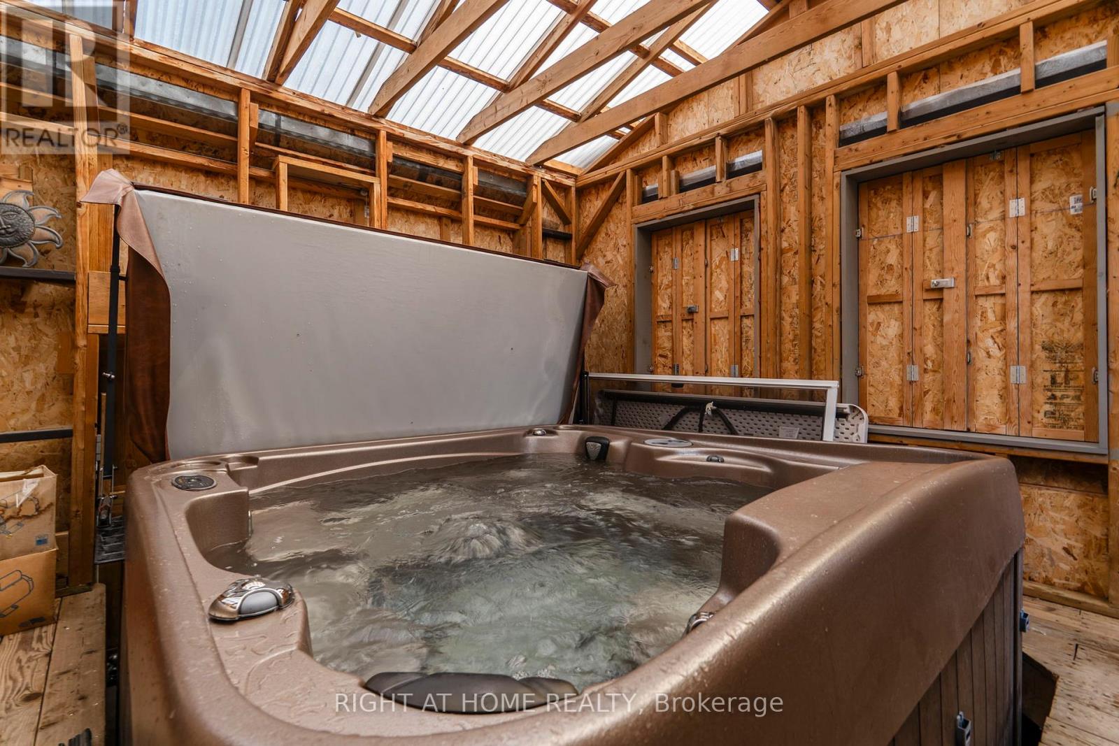 16 O'neill Circle, Springwater (Phelpston), Ontario  L0L 2K0 - Photo 9 - S12860944