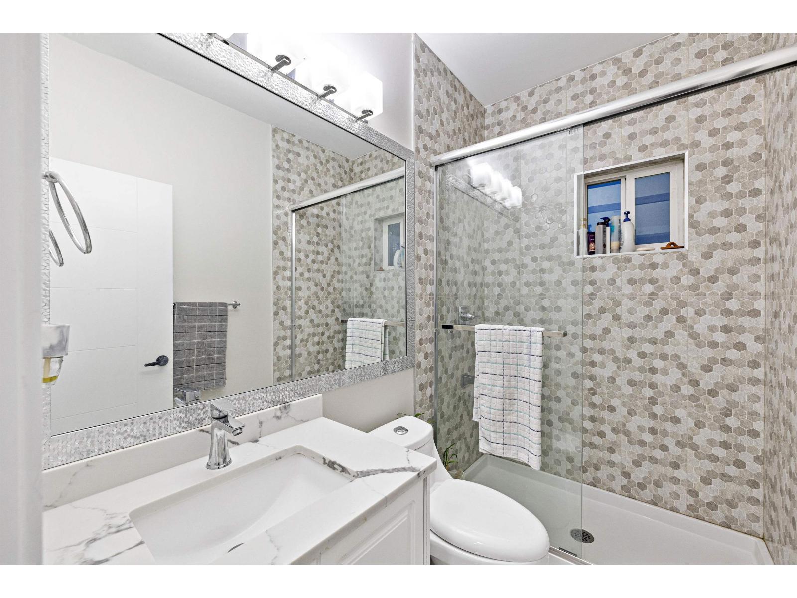 8069 124 Avenue, Surrey, British Columbia  V3W 0X7 - Photo 22 - R3096762