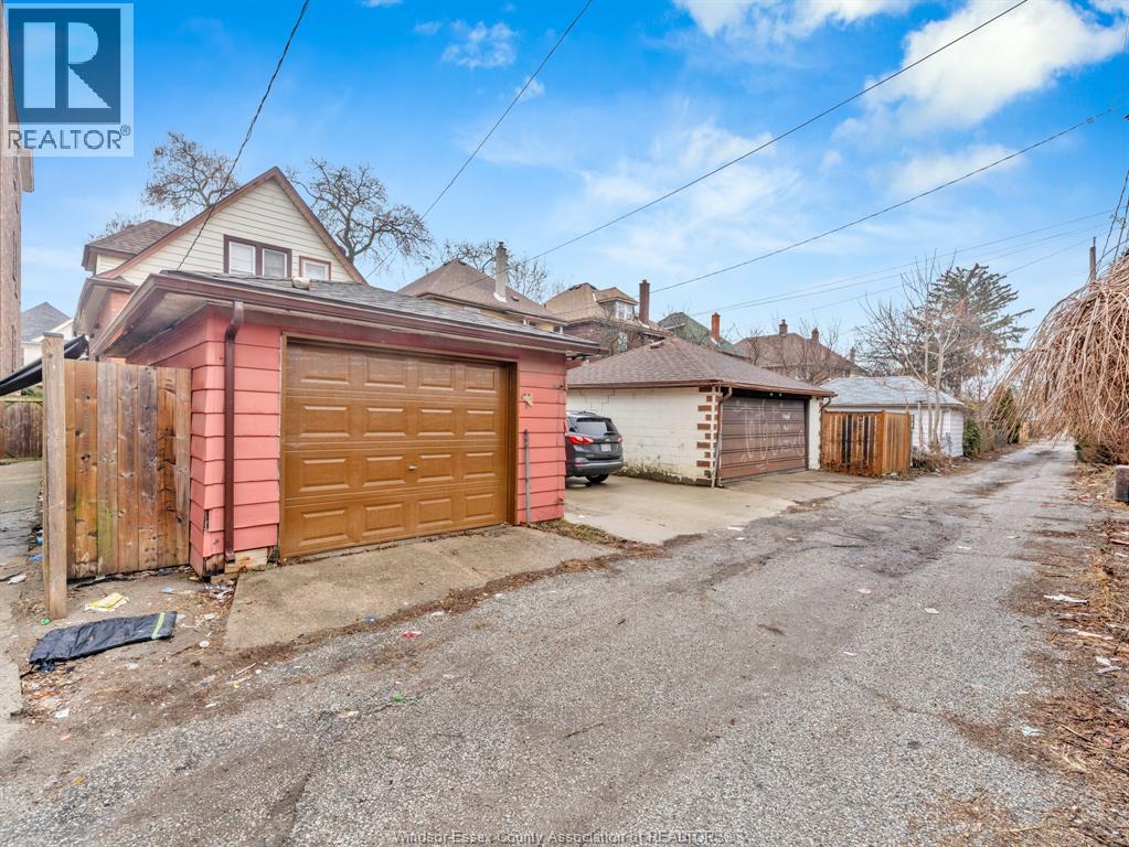 982 Dougall Avenue, Windsor, Ontario  N9A 4R1 - Photo 40 - 26004837