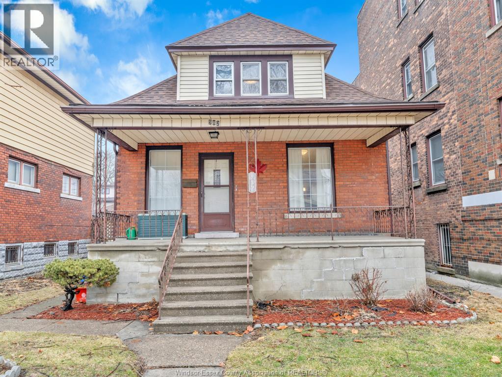 982 DOUGALL AVENUE, windsor, Ontario