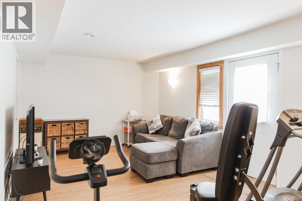 9707 92a Street, Grande Prairie, Alberta  T8V 4N3 - Photo 18 - A2282125