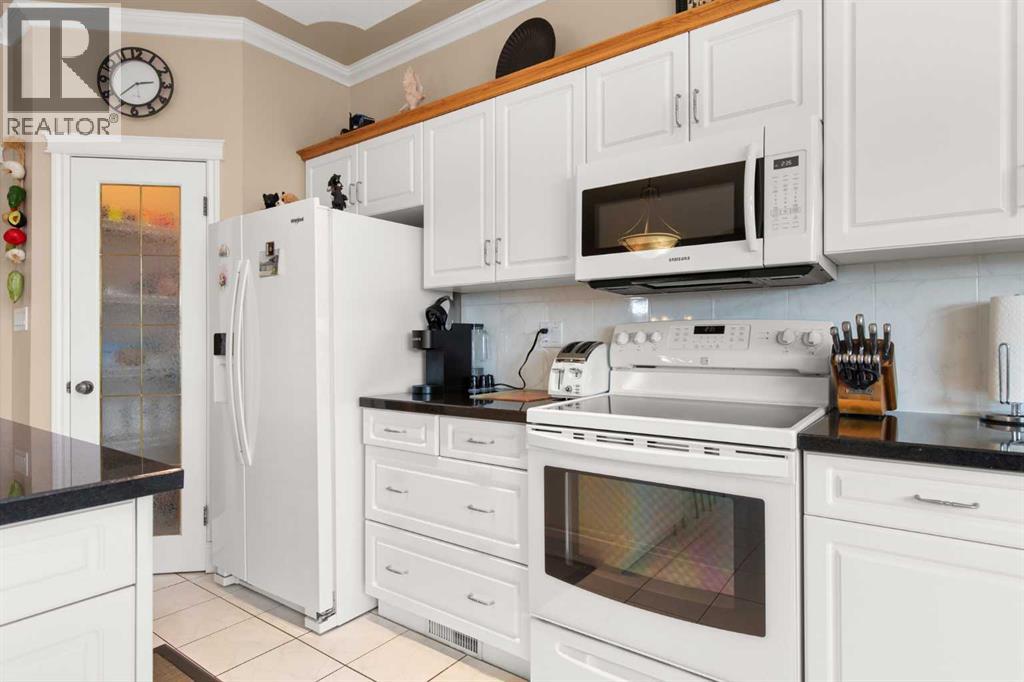 22 Turner Crescent Se, Medicine Hat, Alberta T1B 4K9 - Photo 11 - A2289969