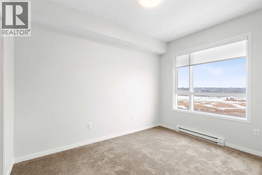 2411, 33 Carringham Gate Nw, Calgary, Alberta  T3P 2H6 - Photo 18 - A2288524