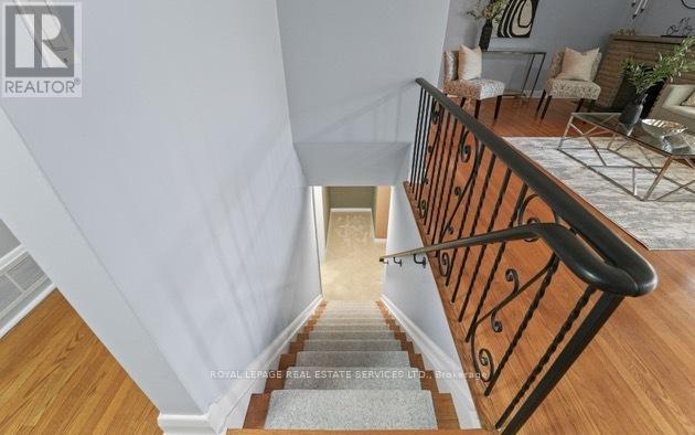 185 Rathburn Road, Toronto, Ontario  M9B 2L5 - Photo 14 - W12860814