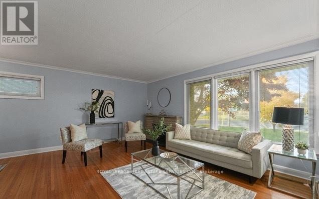 185 Rathburn Road, Toronto, Ontario  M9B 2L5 - Photo 4 - W12860814