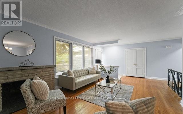 185 Rathburn Road, Toronto, Ontario  M9B 2L5 - Photo 5 - W12860814