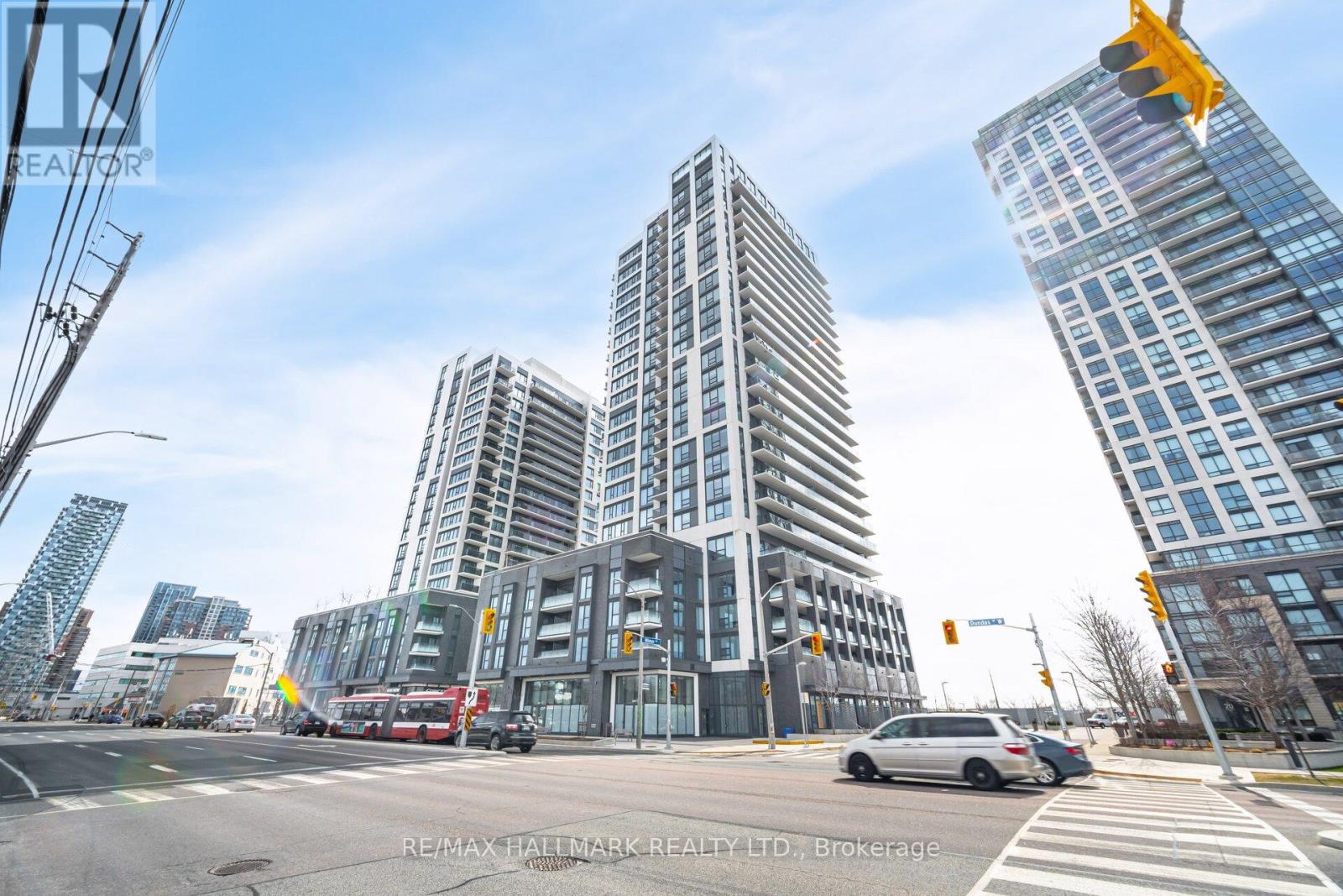 2003 - 30 SAMUEL WOOD WAY, Toronto, Ontario