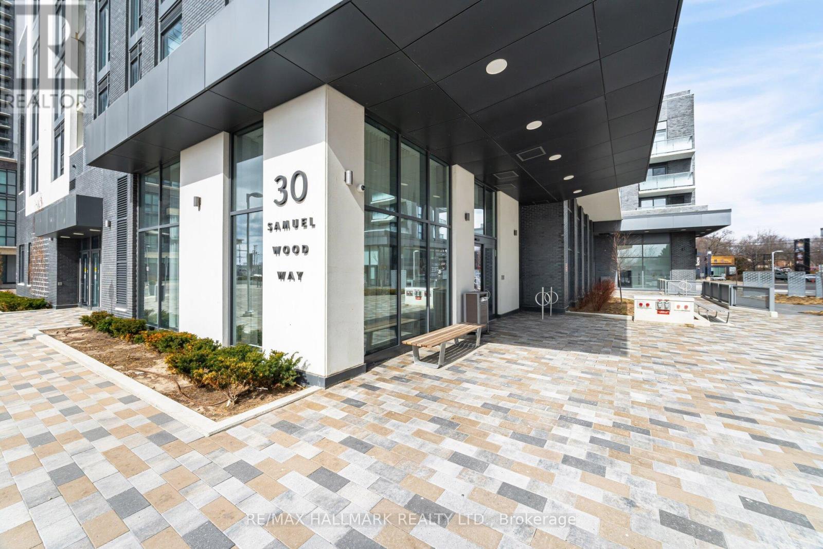 2003 - 30 Samuel Wood Way, Toronto, Ontario  M9B 0C9 - Photo 2 - W12860898