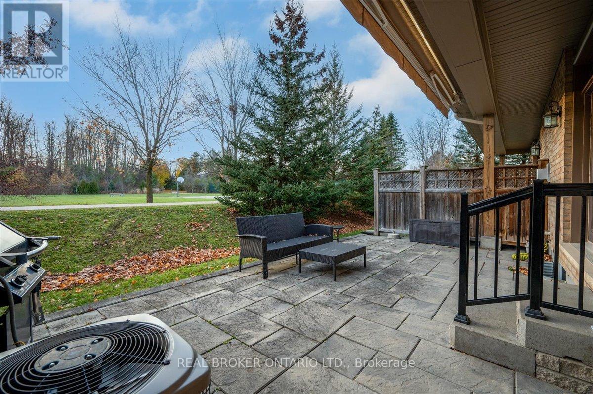 22 - 435 Winchester Drive, Waterloo, Ontario  N2T 0B7 - Photo 37 - X12860868