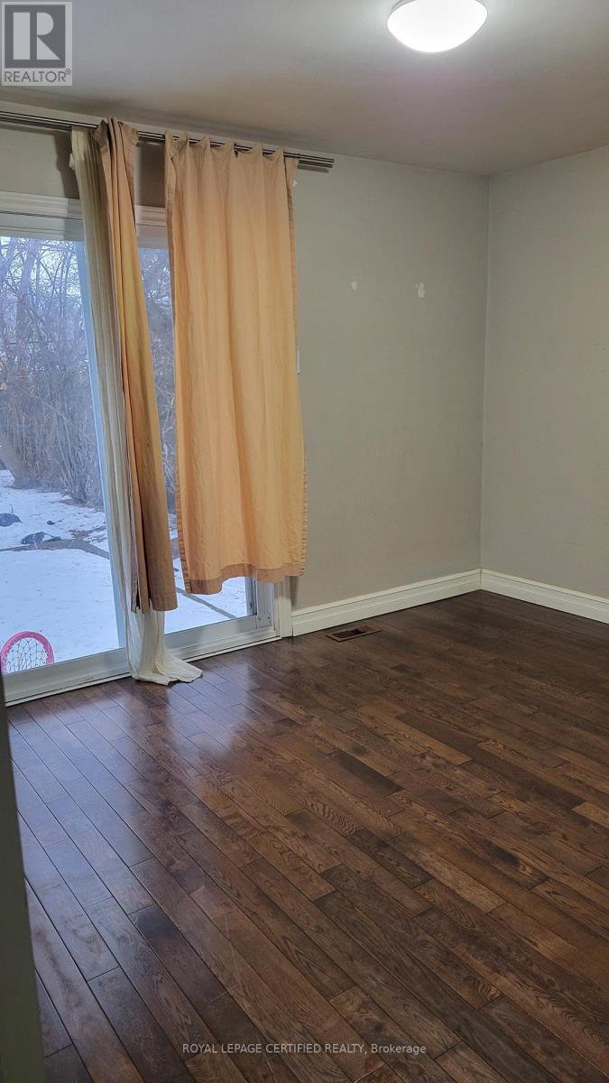 18 Maywood Park, Toronto (Kennedy Park), Ontario  M1K 2G8 - Photo 11 - E12731062