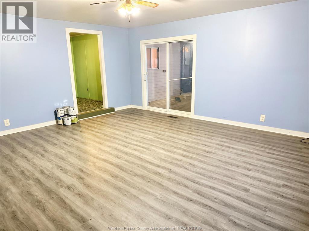 17 Spruce Street, Mcgregor, Ontario  N0R 1J0 - Photo 7 - 26004819