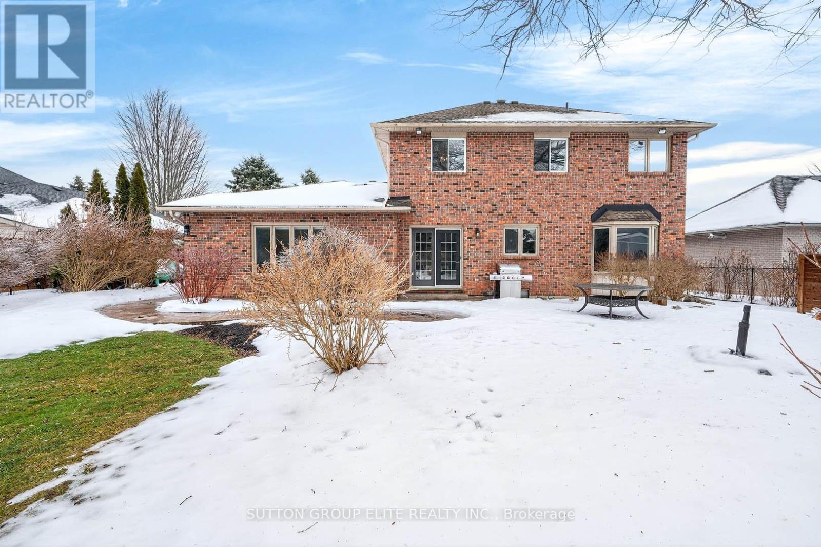11 Elderberry Lane, Hamilton, Ontario  L0R 1H2 - Photo 46 - X12814206