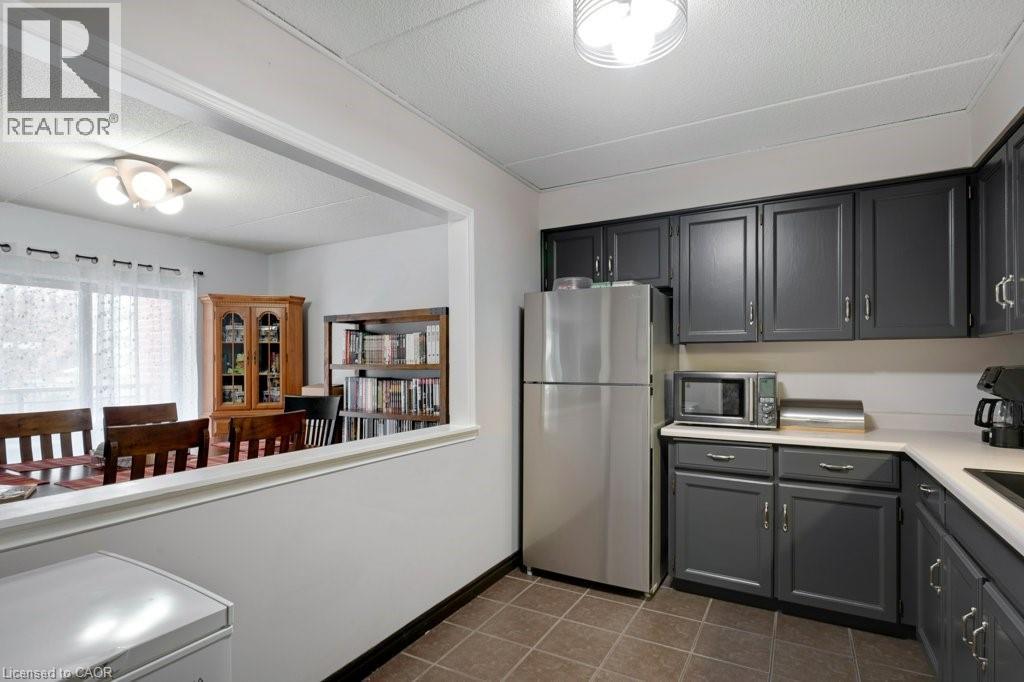 401 Erb Street Unit# 203, Waterloo, Ontario N2L 1W5 - Photo 15 - 40809439