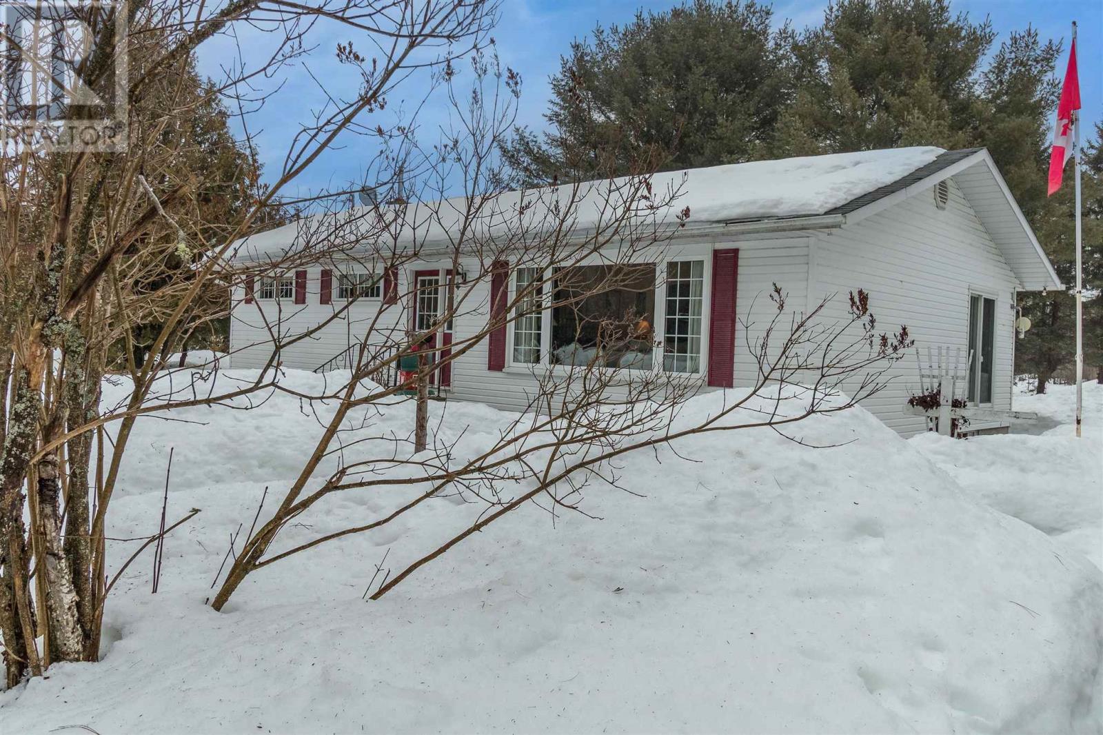 12 Kirby Rd, Goulais River, Ontario  P0S 1E0 - Photo 2 - SM260435