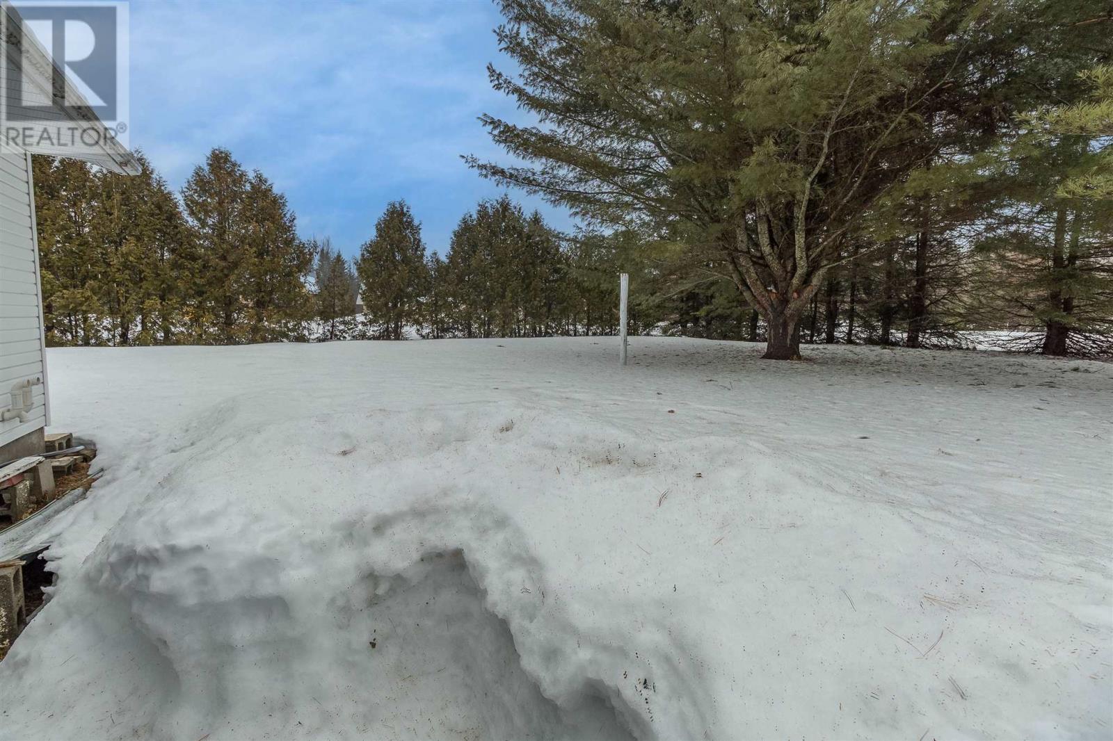 12 Kirby Rd, Goulais River, Ontario  P0S 1E0 - Photo 24 - SM260435