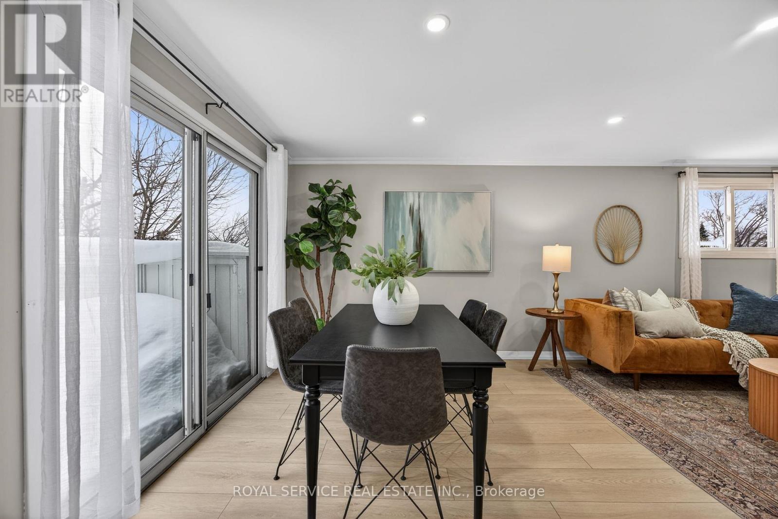 41 Hemingway Crescent, Barrie (Letitia Heights), Ontario  L4N 5G2 - Photo 14 - S12861124