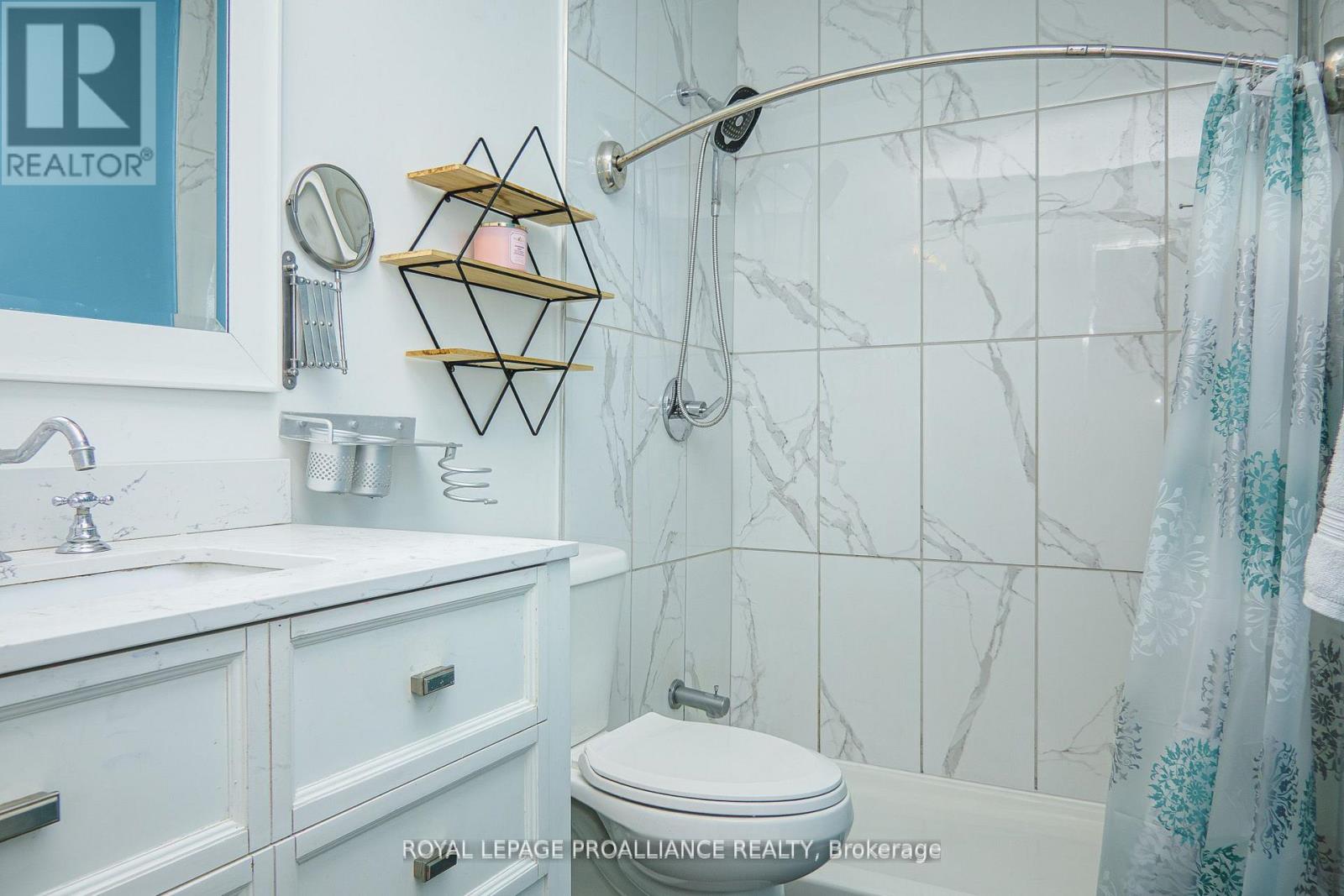 11 Springbrook Crescent, Belleville, Ontario  K8P 5B7 - Photo 30 - X12861064