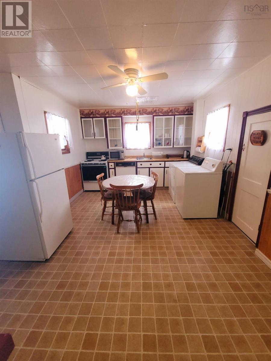 25 Shepard Lane, Glace Bay, Nova Scotia  B1A 1Z9 - Photo 4 - 202604134