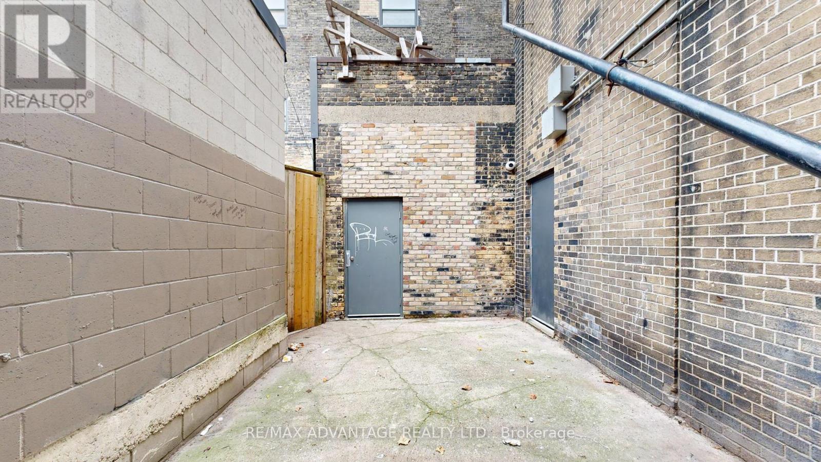 226 Dundas Street, London East, Ontario  N6A 1H3 - Photo 10 - X12860958