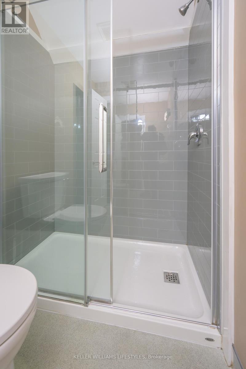 1233 Dundas Street, London East, Ontario  N5W 3B1 - Photo 23 - X12860960