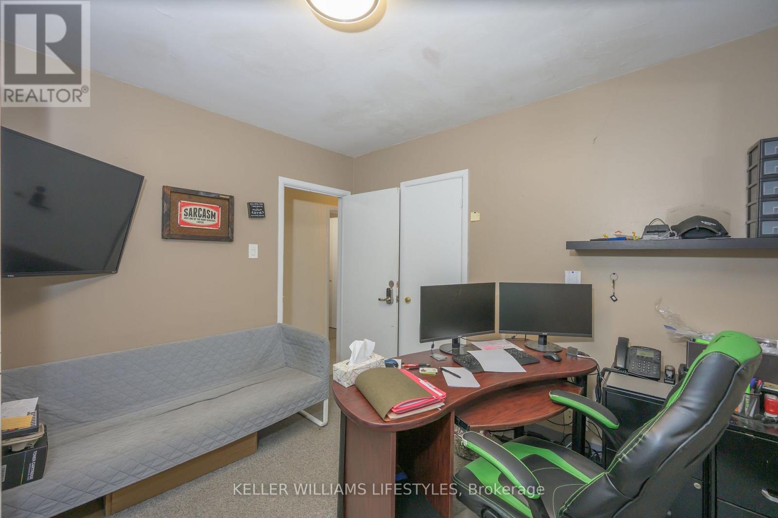 1235 Dundas Street, London East, Ontario  N5W 3B1 - Photo 32 - X12860966