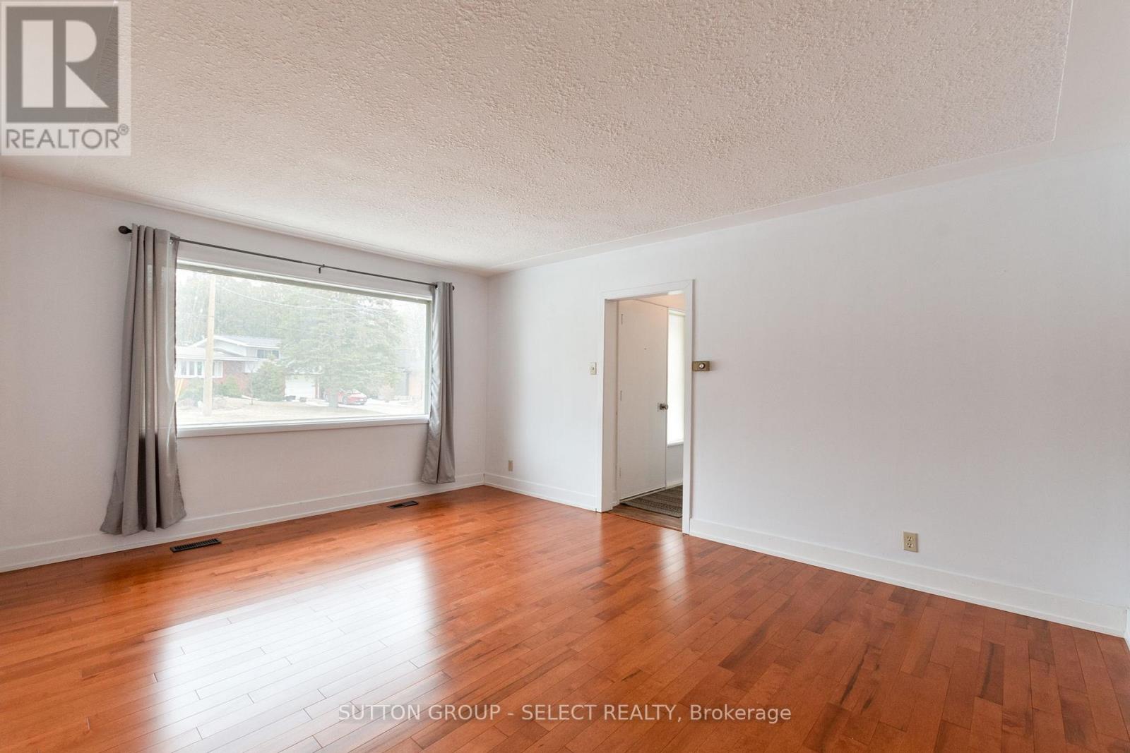 480 Palmtree Avenue, London North, Ontario  N6H 3P6 - Photo 10 - X12860978