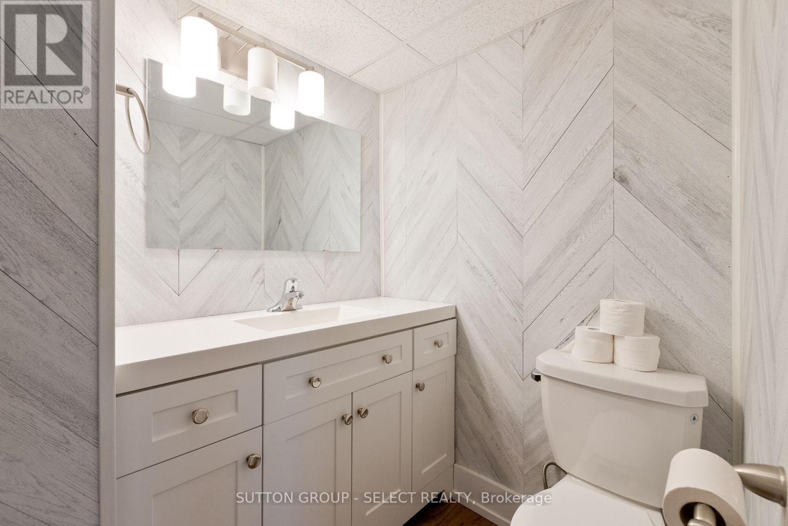 480 Palmtree Avenue, London North, Ontario  N6H 3P6 - Photo 25 - X12860978