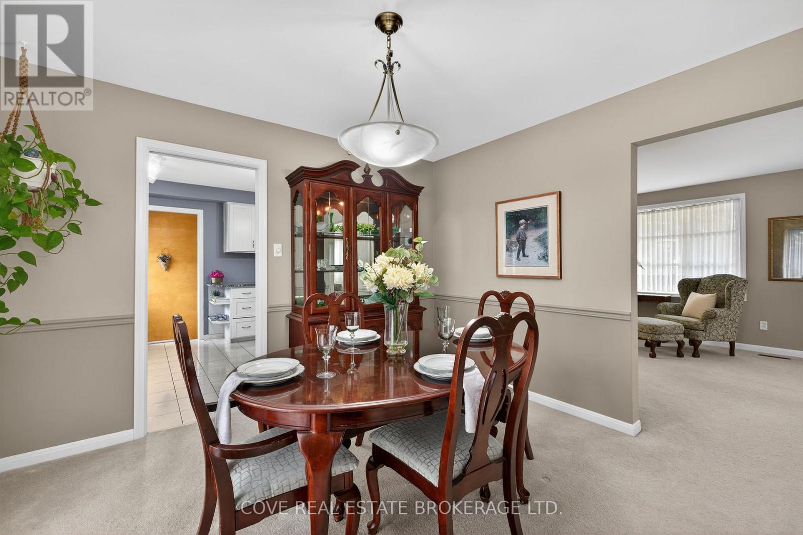 70 Elmgrove Crescent, London South, Ontario  N6J 4H1 - Photo 10 - X12861036