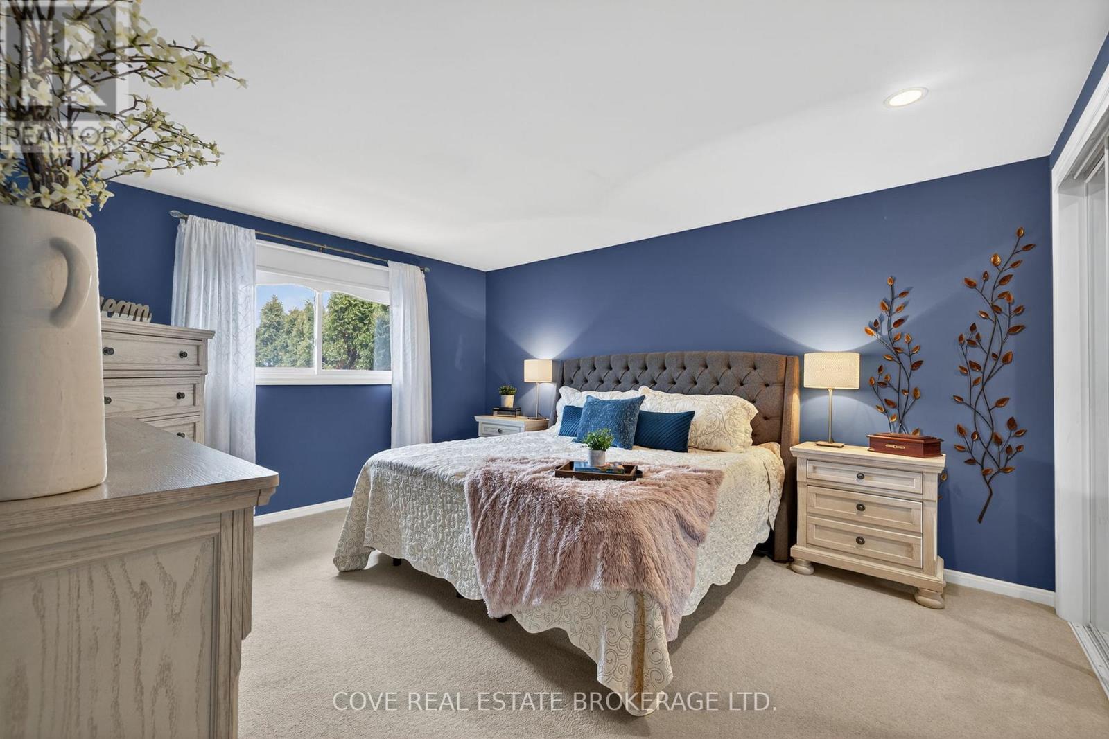 70 Elmgrove Crescent, London South, Ontario  N6J 4H1 - Photo 19 - X12861036