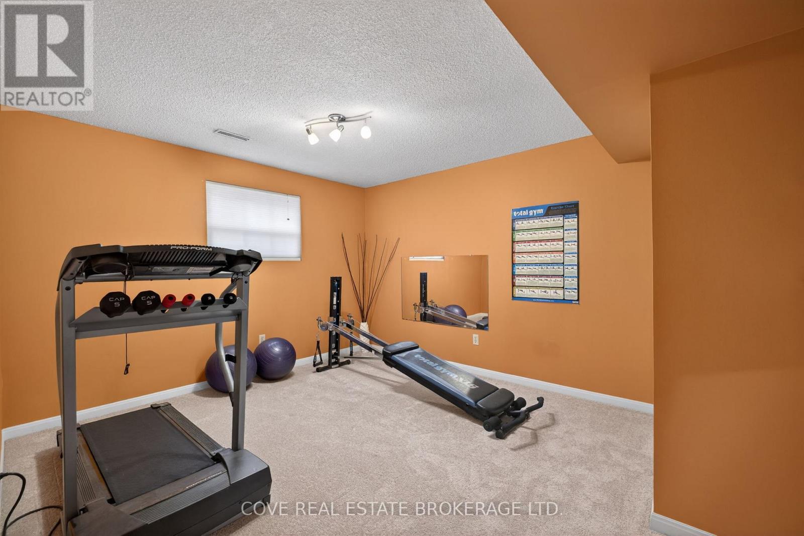 70 Elmgrove Crescent, London South, Ontario  N6J 4H1 - Photo 29 - X12861036