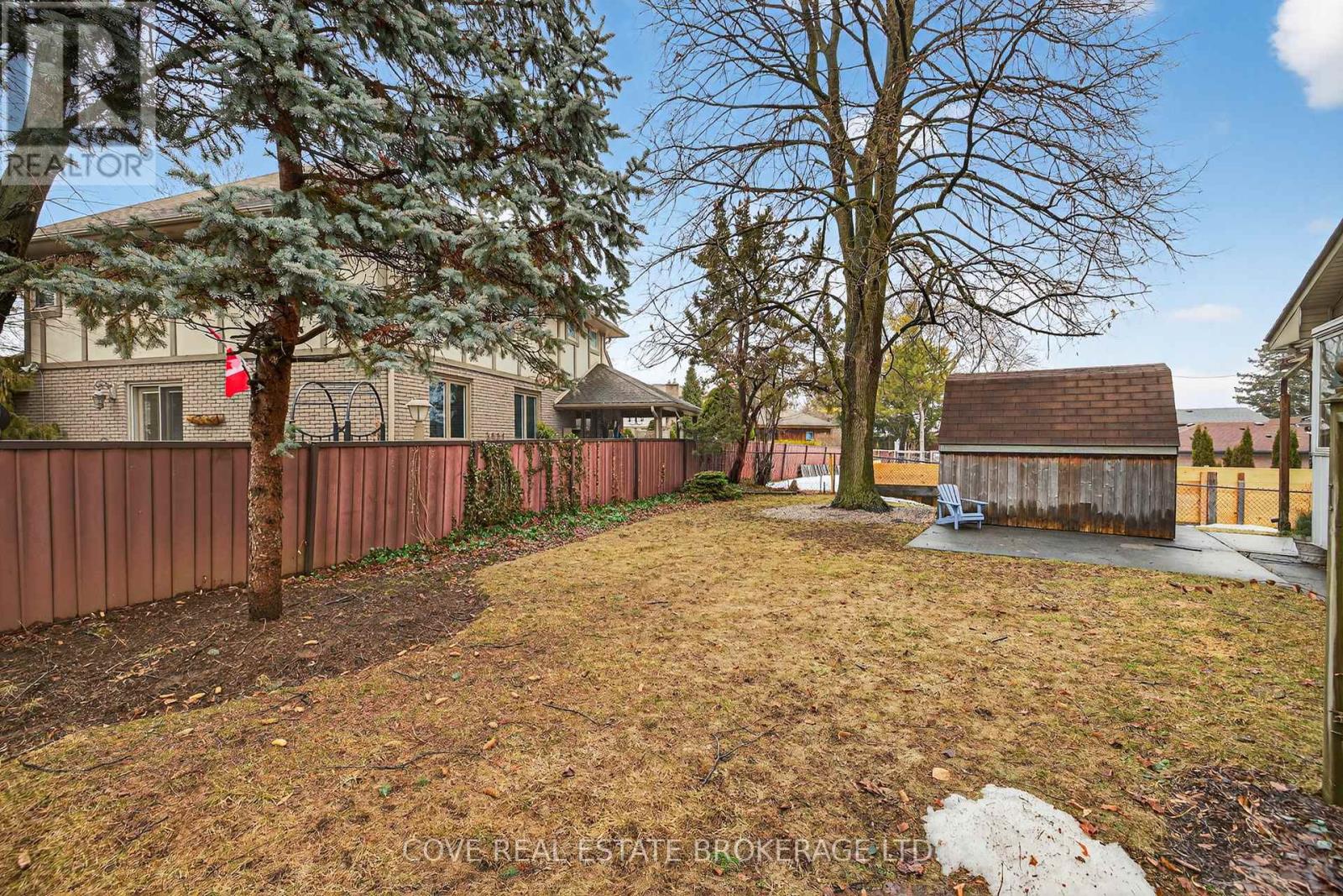 70 Elmgrove Crescent, London South, Ontario  N6J 4H1 - Photo 38 - X12861036