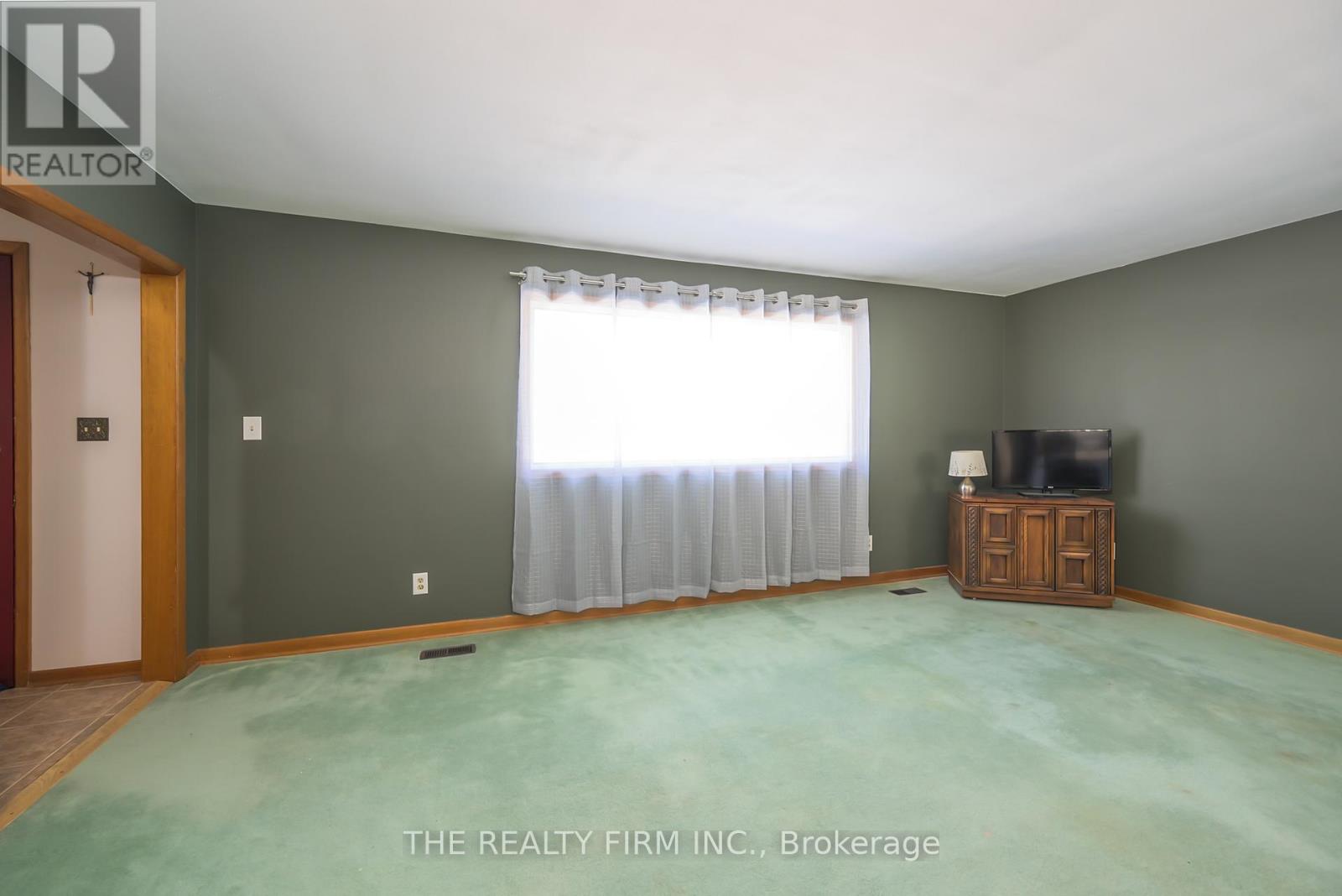 15233 Medway Road, Middlesex Centre, Ontario  N0M 1C0 - Photo 13 - X12861148