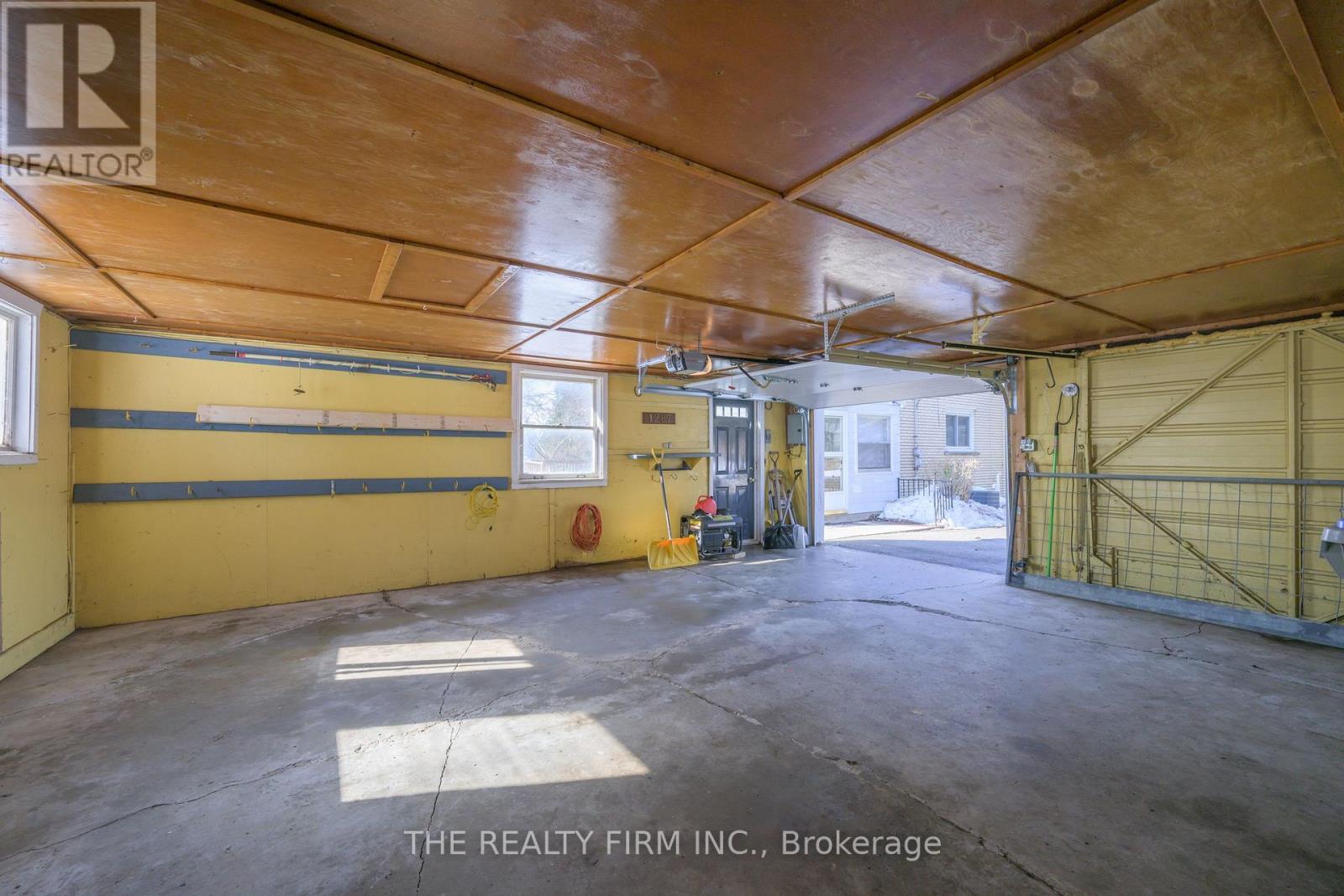 15233 Medway Road, Middlesex Centre, Ontario  N0M 1C0 - Photo 37 - X12861148