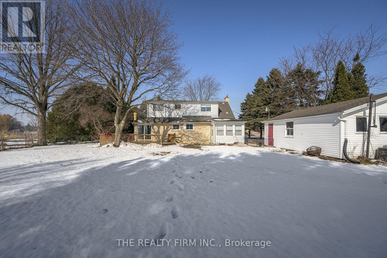 15233 Medway Road, Middlesex Centre, Ontario  N0M 1C0 - Photo 45 - X12861148