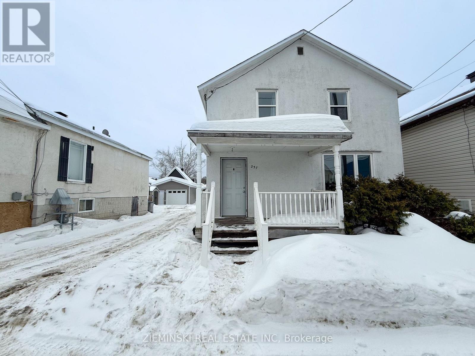 257 Commercial Avenue, Timmins (Ts - Sw), Ontario  P4N 2X5 - Photo 2 - T12861254