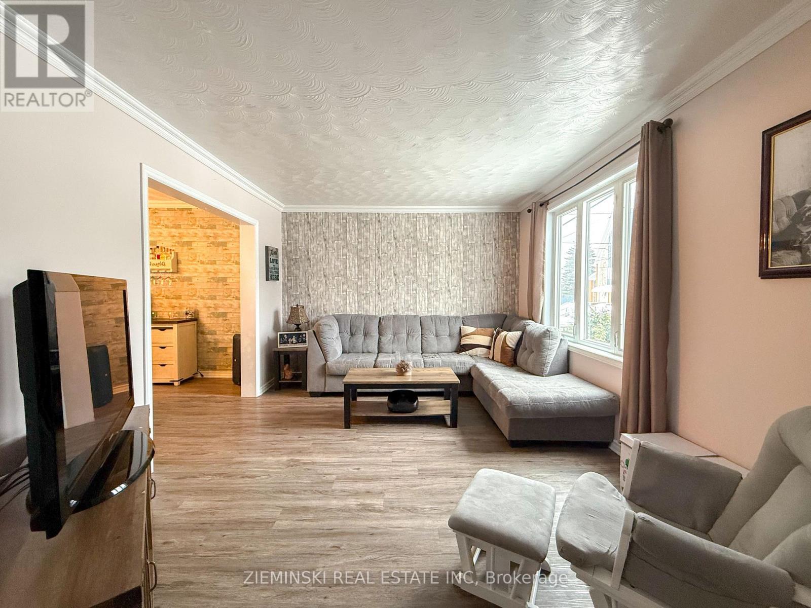 257 Commercial Avenue, Timmins (Ts - Sw), Ontario  P4N 2X5 - Photo 9 - T12861254