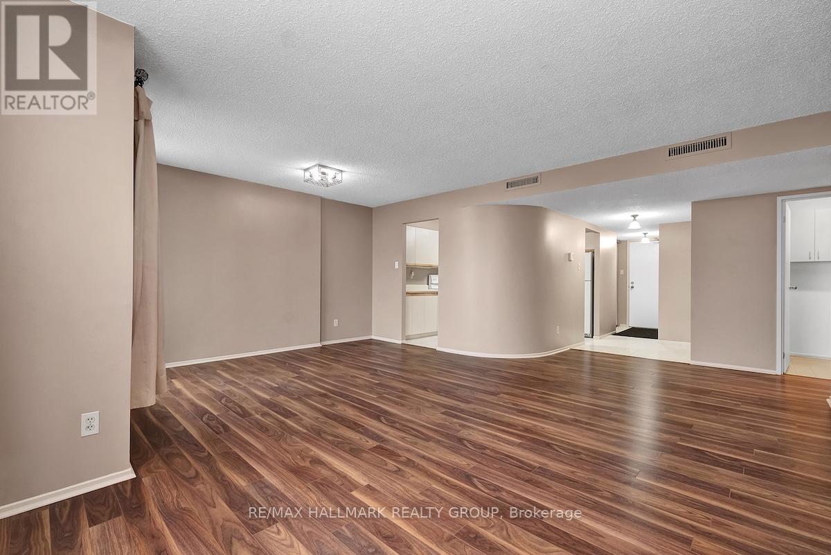 506 - 200 Lafontaine Avenue, Ottawa, Ontario  K1L 8K8 - Photo 9 - X12860976
