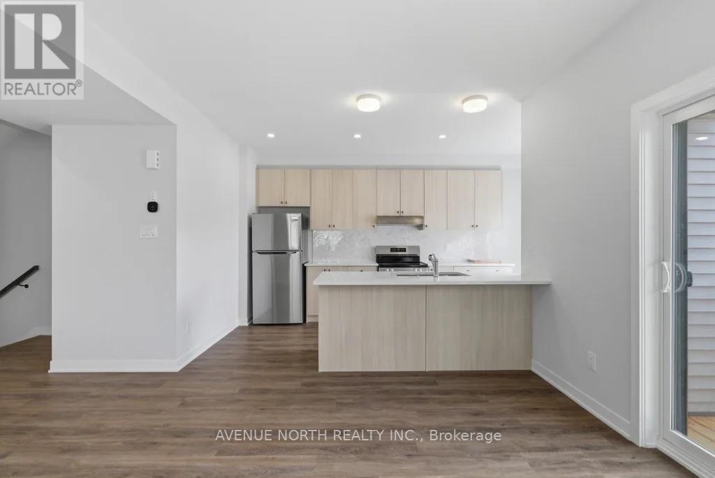 441 Mortar Terrace, Ottawa, Ontario  K2W 0N8 - Photo 15 - X12861120