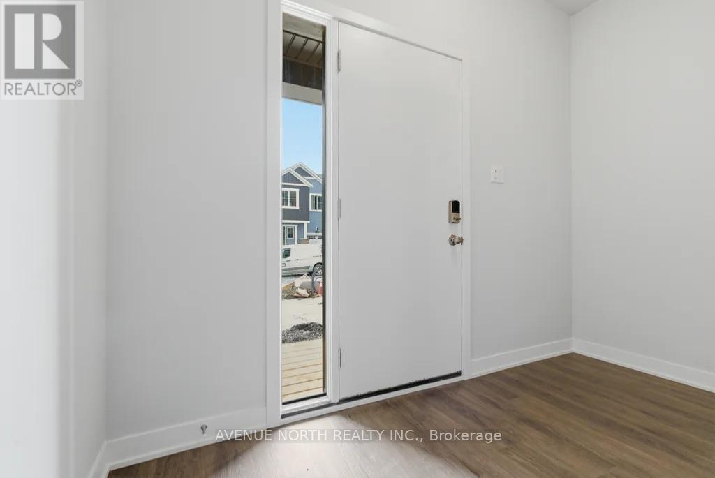 441 Mortar Terrace, Ottawa, Ontario  K2W 0N8 - Photo 3 - X12861120